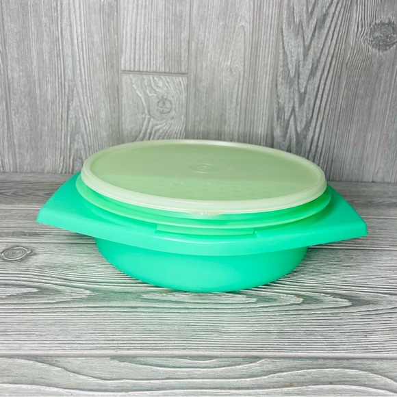 Vintage Tupperware 787 Cheese Grater Shredder & Bowl 786-8 Jadite Green & Top - Picture 9 of 10